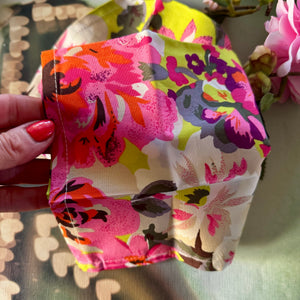 Bright Green & Pink Modern (L)