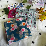 Modern Florals (L)