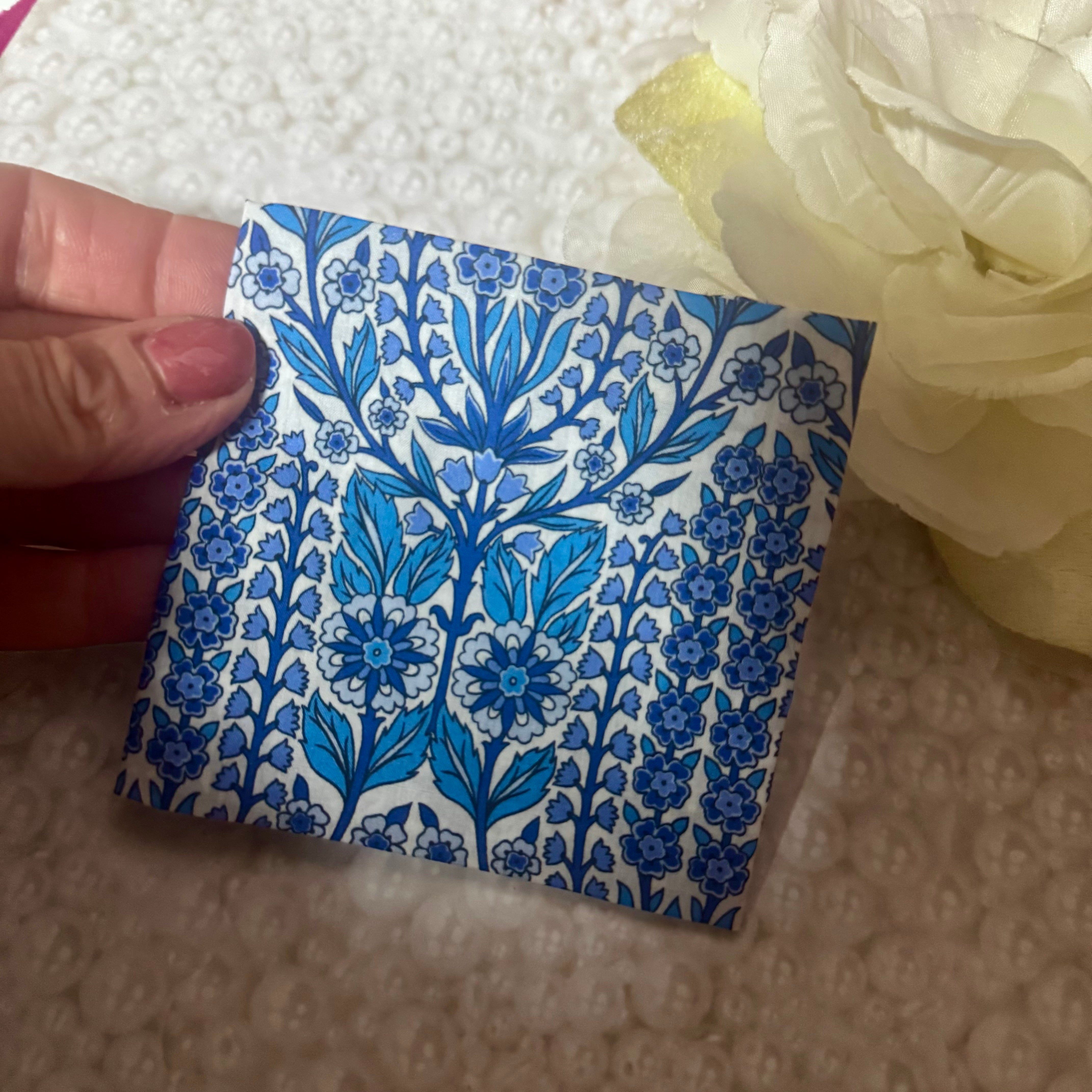 Tiny Tins of Forget me Nots (M) 💜